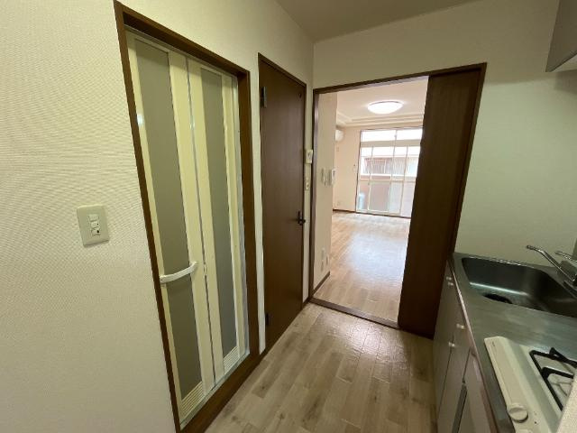 【内装】 | シャインキャッスルⅡ | 廊下
