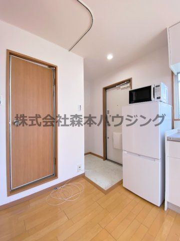 【内装】 | 　グランドハイツ2番館 | 内装は落ち着いています