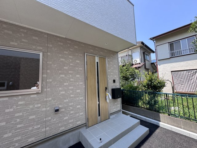 我孫子市寿２丁目新築戸建【我孫子第一小学校：6分】のエントランス|エントランス