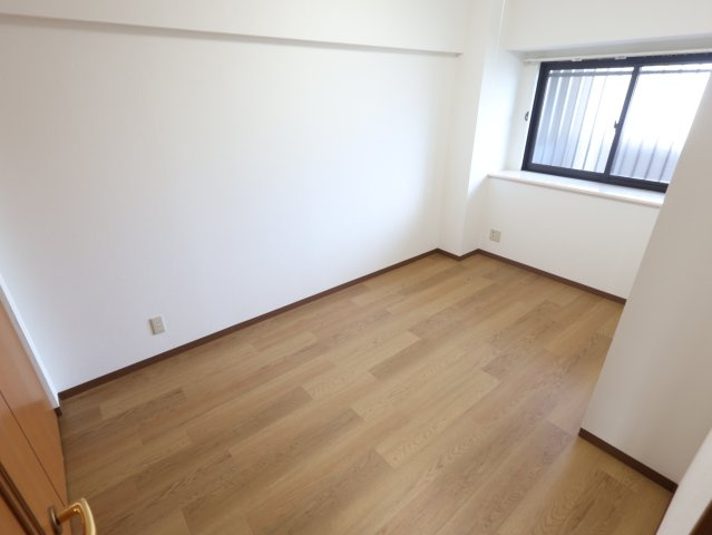 サンシティ大正町の洋室|洋室5.7帖