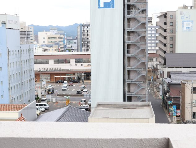 サンシティ大正町の展望|北側バルコニーからの眺望（松江駅が望めます）