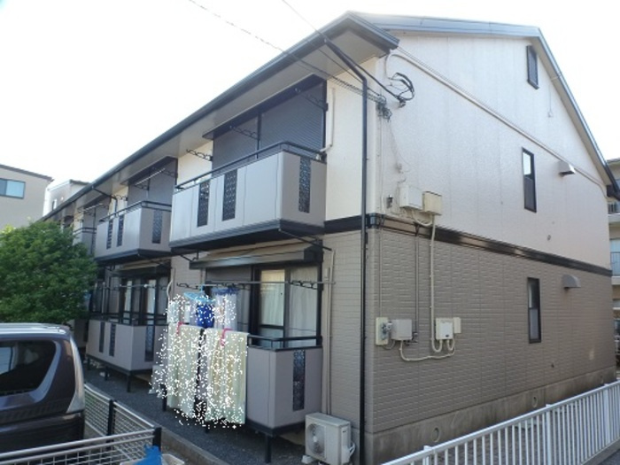 イーストクレールの外観