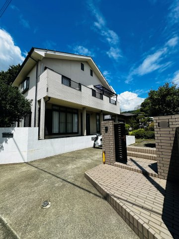 小田原市田島　緑豊かな大型戸建