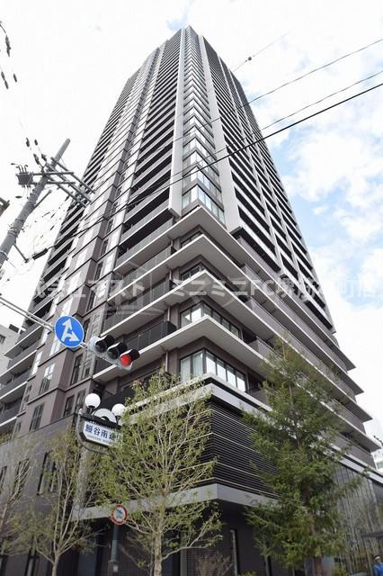 ブランズタワーウェリス心斎橋NORTHの外観