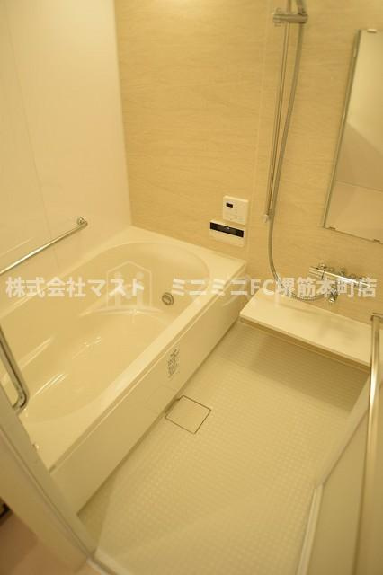 ブランズタワーウェリス心斎橋NORTHの浴室|他号室参考写真