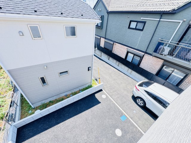 我孫子市寿２丁目新築戸建【我孫子第一小学校：6分】の展望|バルコニーより南側眺望・南側駐車スペースで日当たり良好♪