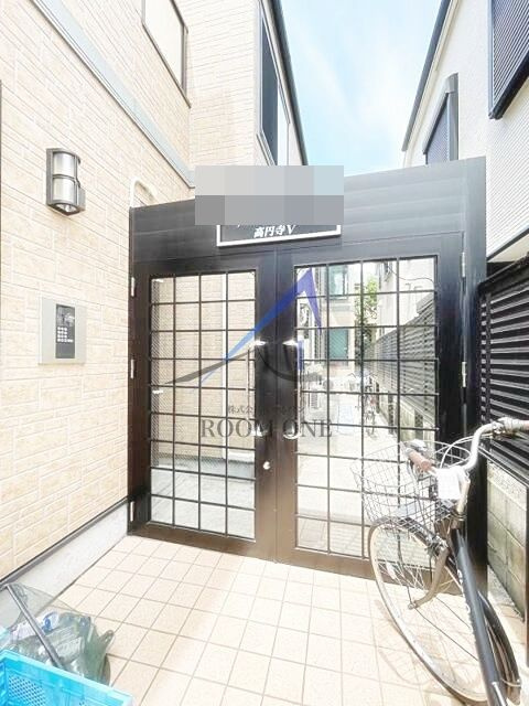 アーバンプレイス高円寺Ⅴのエントランス|エントランスです。