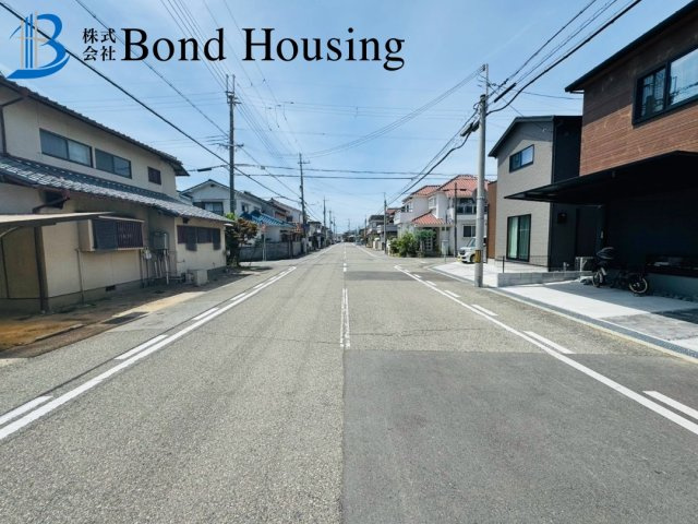 藤江駅徒歩6分　藤が丘6期　新築限定1棟の前面道路含む現地写真