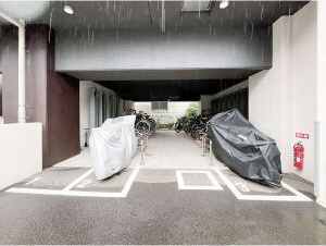 S-RESIDENCE上前津Southの駐車場