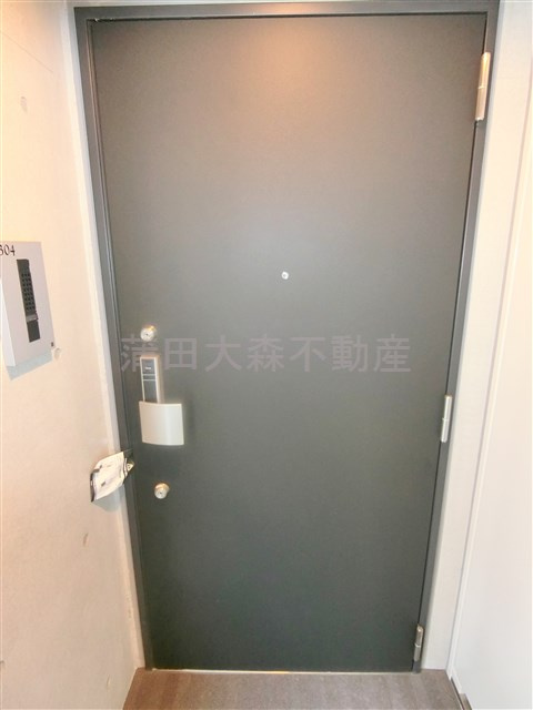 ルネサンスコート平和島Forest Parkの玄関