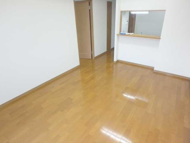 タロックス新居浜の居間・リビング
