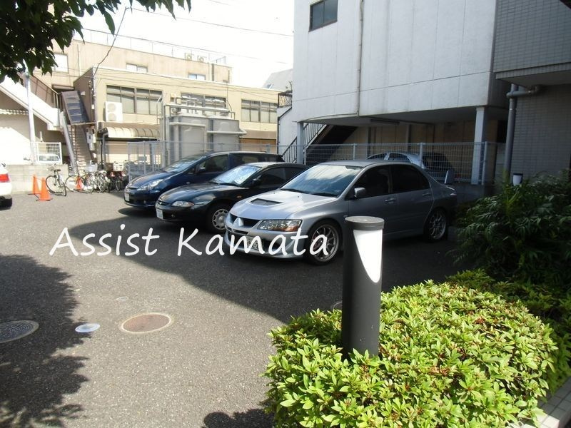 ＣＲＥＡ・Ｈの駐車場