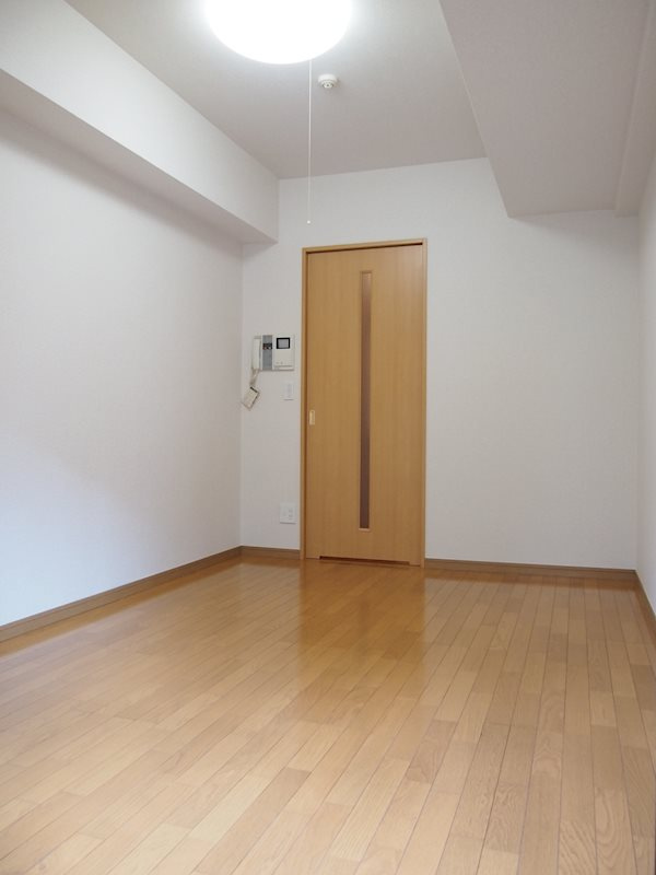 ルーブル蒲田壱番館の居間・リビング