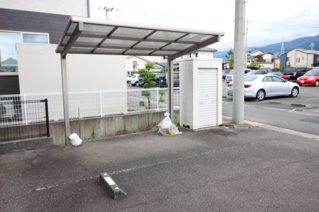 メゾネット坂井のその他共用部分