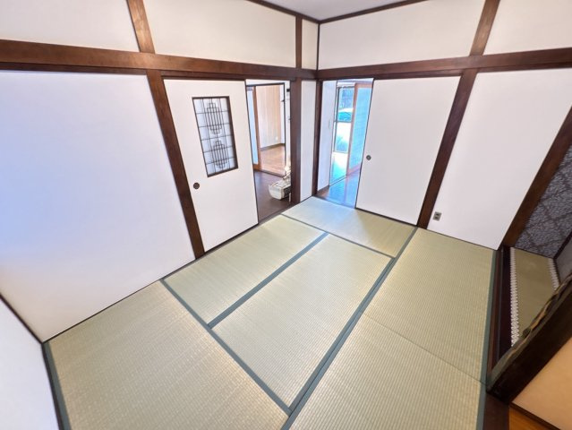 南田原戸建の和室