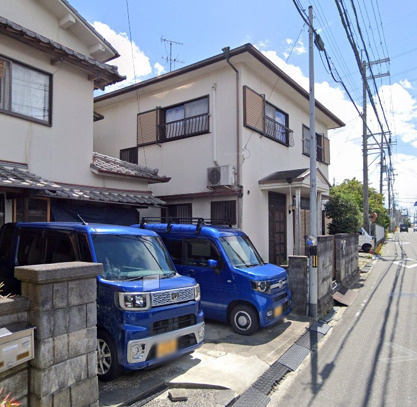 南田原戸建の駐車場