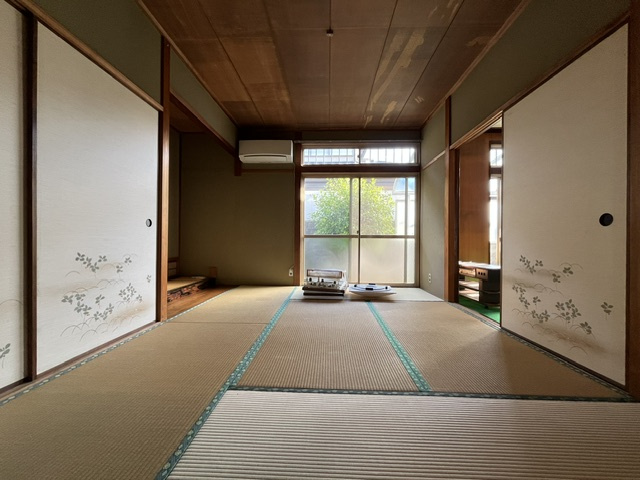 不動ヶ丘町貸家の和室