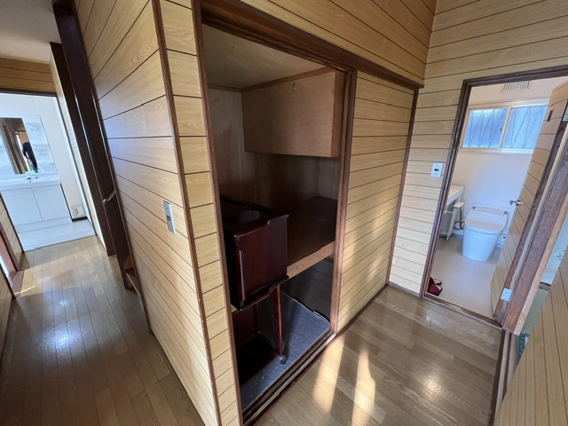不動ヶ丘町貸家の内装