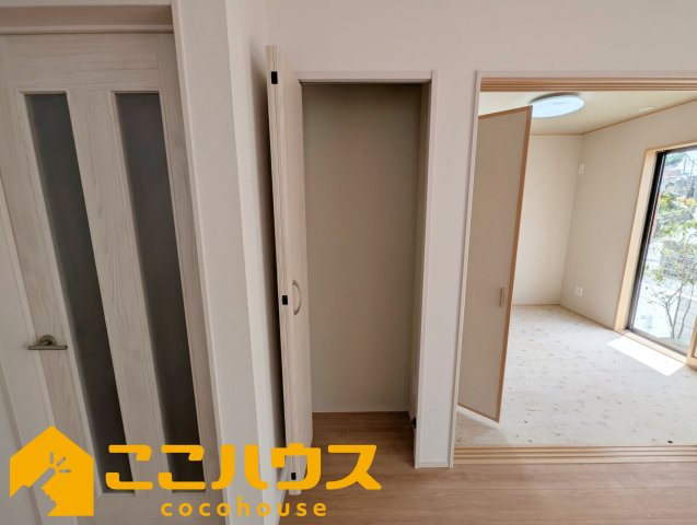 宜野湾市嘉数2丁目　新築戸建て　全8棟　H号棟の収納|リビング収納もございます
