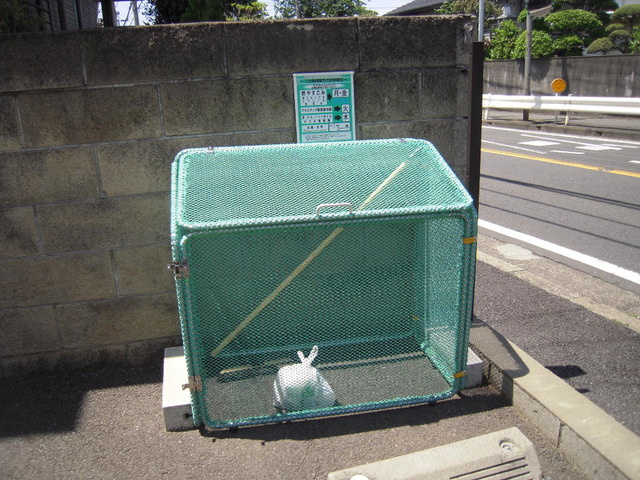 メゾン北寺尾のその他共用部分|☆ゴミ置場☆