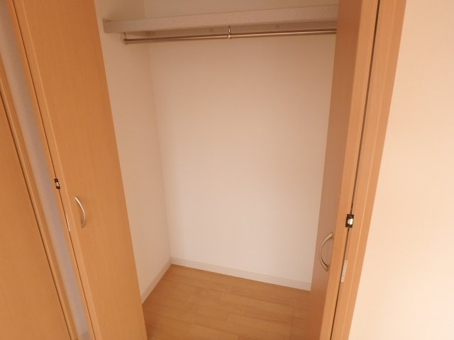 カンパニア西の土居の収納