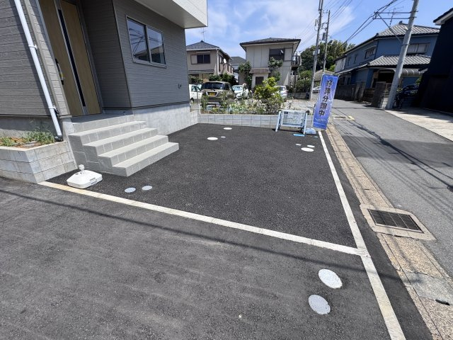 我孫子市寿２丁目新築戸建【我孫子第一小学校：6分】の駐車場|3号棟駐車スペース・並列2台駐車可