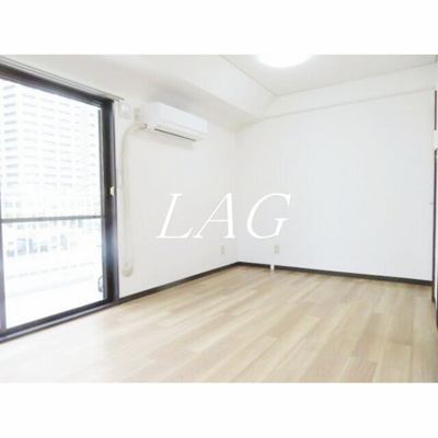 【居間・リビング】 | フレンドハイツ西新宿 | 洋室のお部屋です。