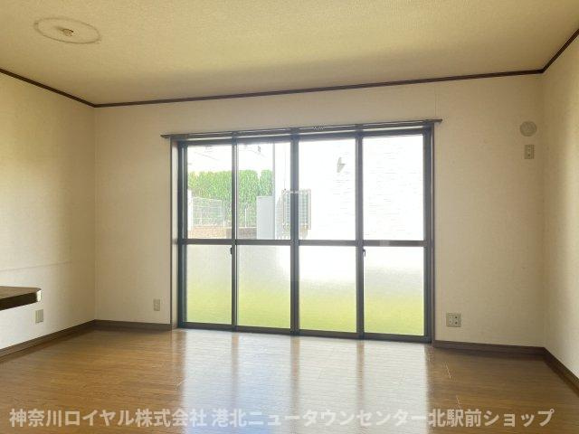 【居間・リビング】