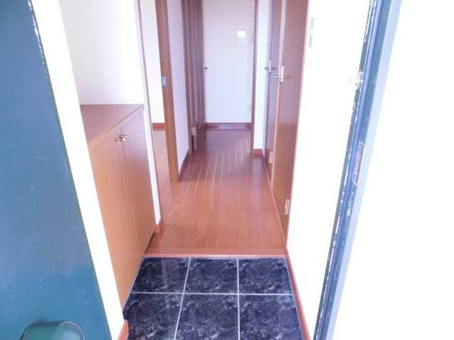 リベルテS・Jの玄関