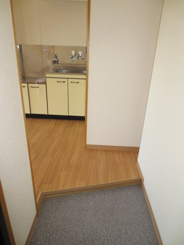 マンション福田の玄関