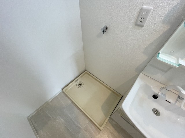 芦屋市楠町の賃貸マンションの洗面所