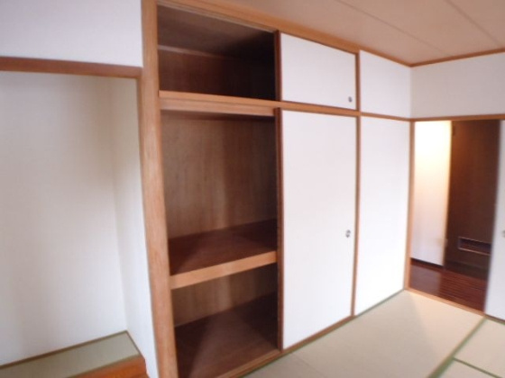 アーデンコート住吉川の収納