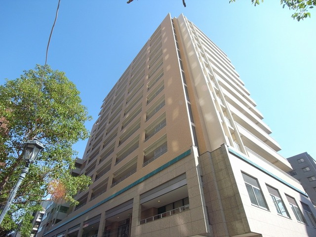 神戸市中央区下山手通３丁目の賃貸マンションの外観