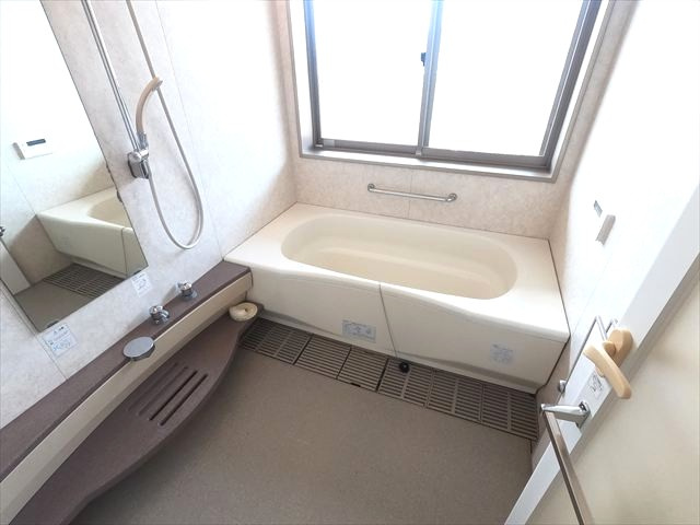 神戸市東灘区鴨子ケ原３丁目の賃貸マンションの浴室