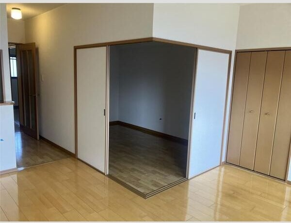 【寝室】 | アムール正保