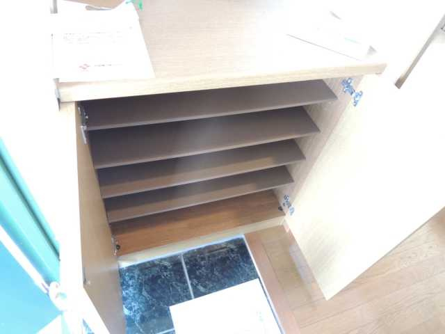 リベルテS・Jの玄関