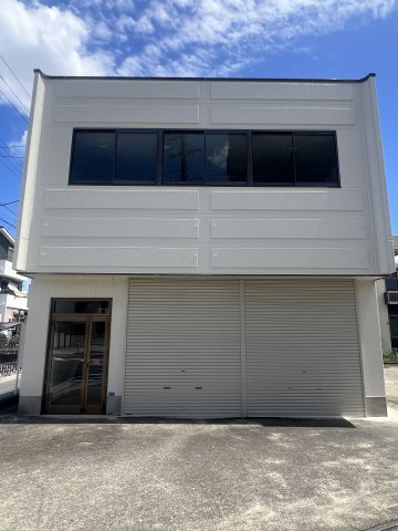 菱池町６－２倉庫付事務所の外観