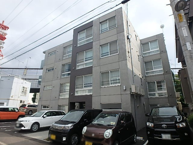 ＬＩＶＡＲＯＴ　Ｎ３３（リバロエヌ３３）