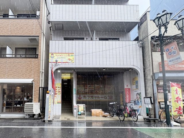 林田ビルのエントランス|毎日通るエントランスはこのようになっています