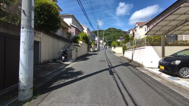 川辺郡猪名川町つつじが丘３丁目の中古一戸建の周辺