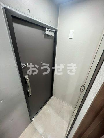 レピュア菊川駅前レジデンスの玄関
