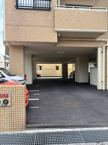 ディアハイム宮脇の駐車場