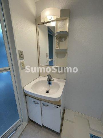 エンクレスト天神南Ⅲの独立洗面台