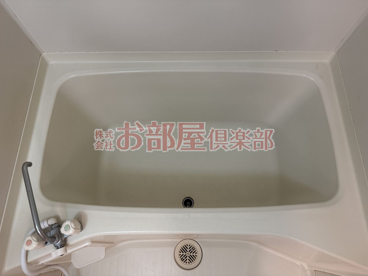 インポート久留米ルビーVの浴室|コンパクトで使いやすいお風呂です