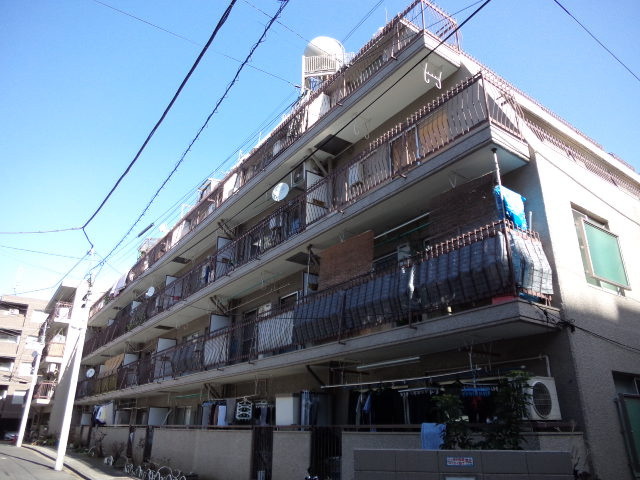 小石川コーポビアネーズの外観