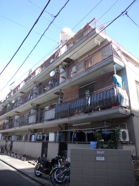 小石川コーポビアネーズの外観