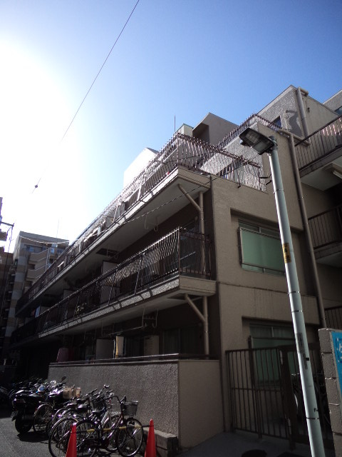小石川コーポビアネーズの外観