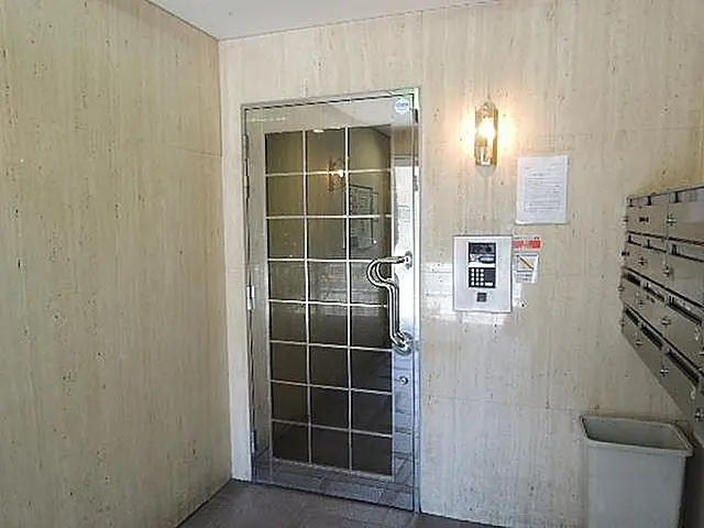 西浅草TKビルのエントランス