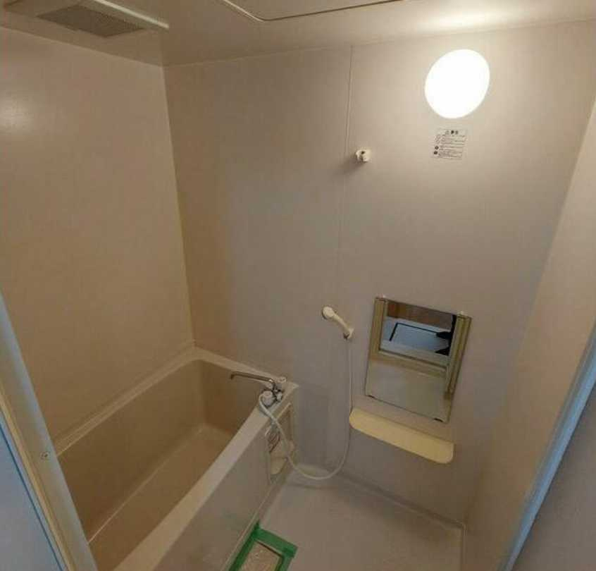 メゾンボヌール東が丘　最上階　角部屋　独立洗面台の浴室