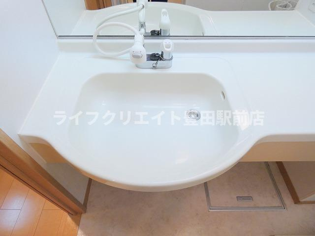 ガーデンヴィラ豊田の洗面所